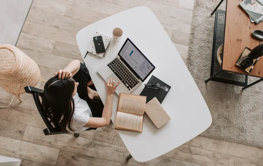 How to Create an Efficient Workspace in Teen Rooms?