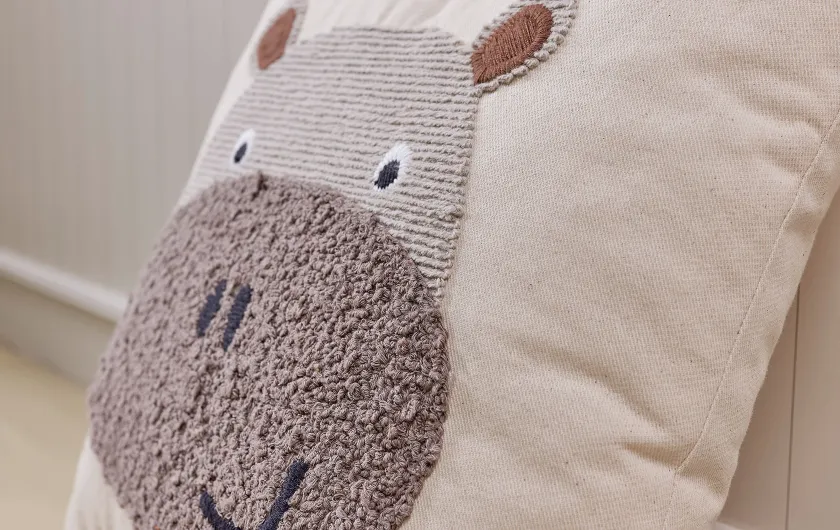 Kırlent Safari No:07 Kırlent Safari No:07