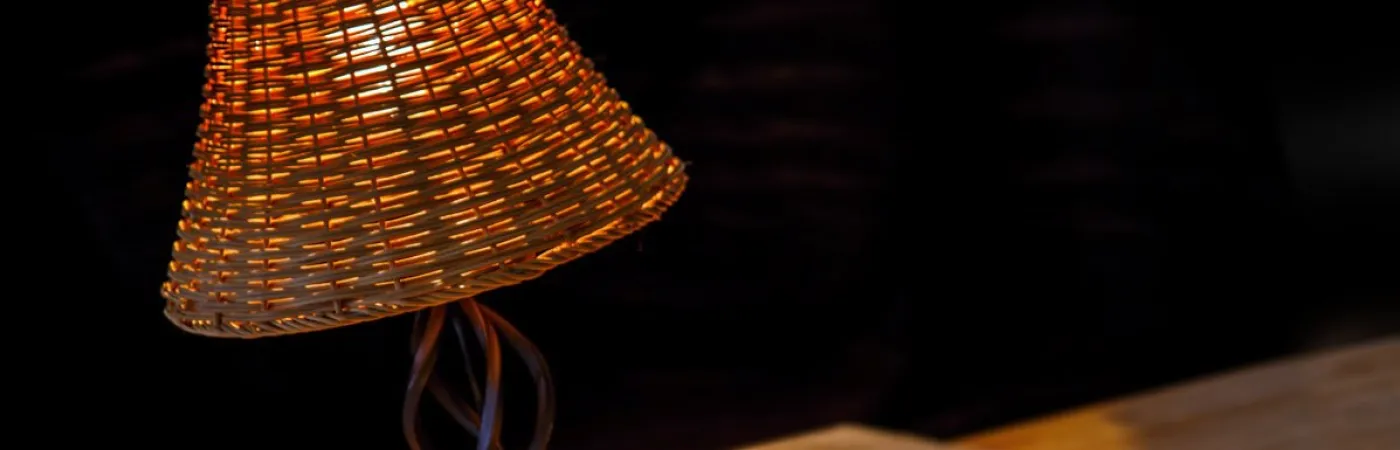 Abajur Nedir ve Nerelerde Kullanılır?