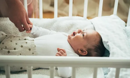 How Should a Baby Bed Be?